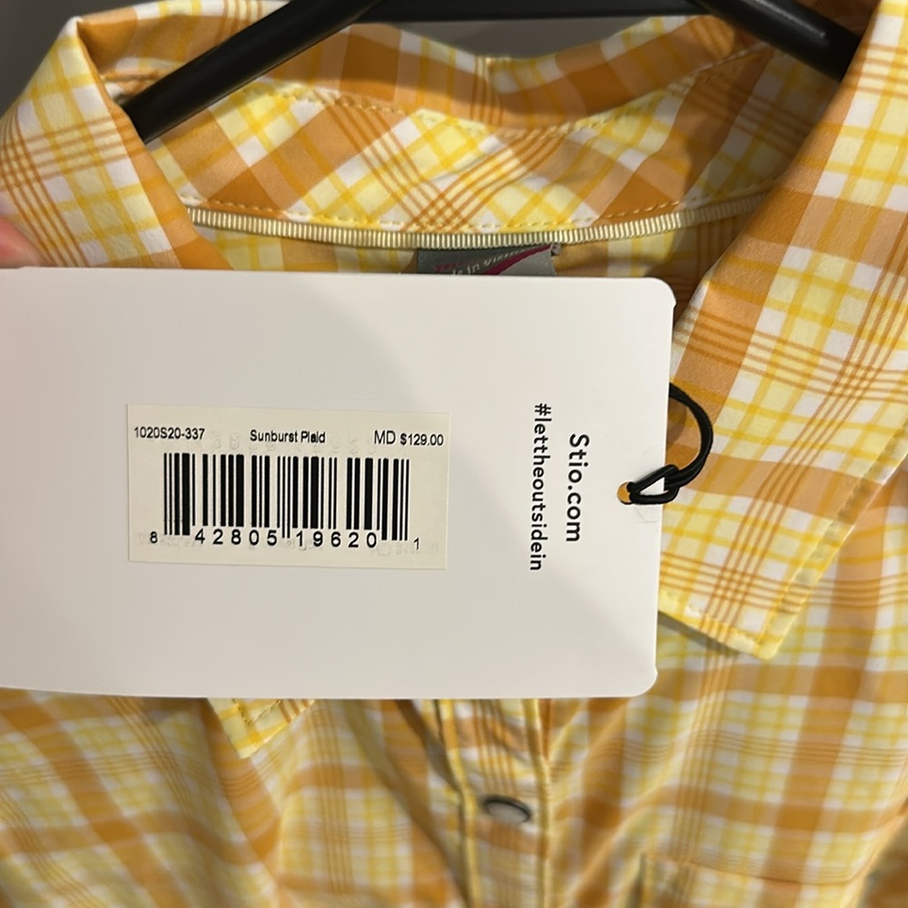 Stio women’s Sidley Shirt in Starburst Yellow Plaid - Picture 5 of 5